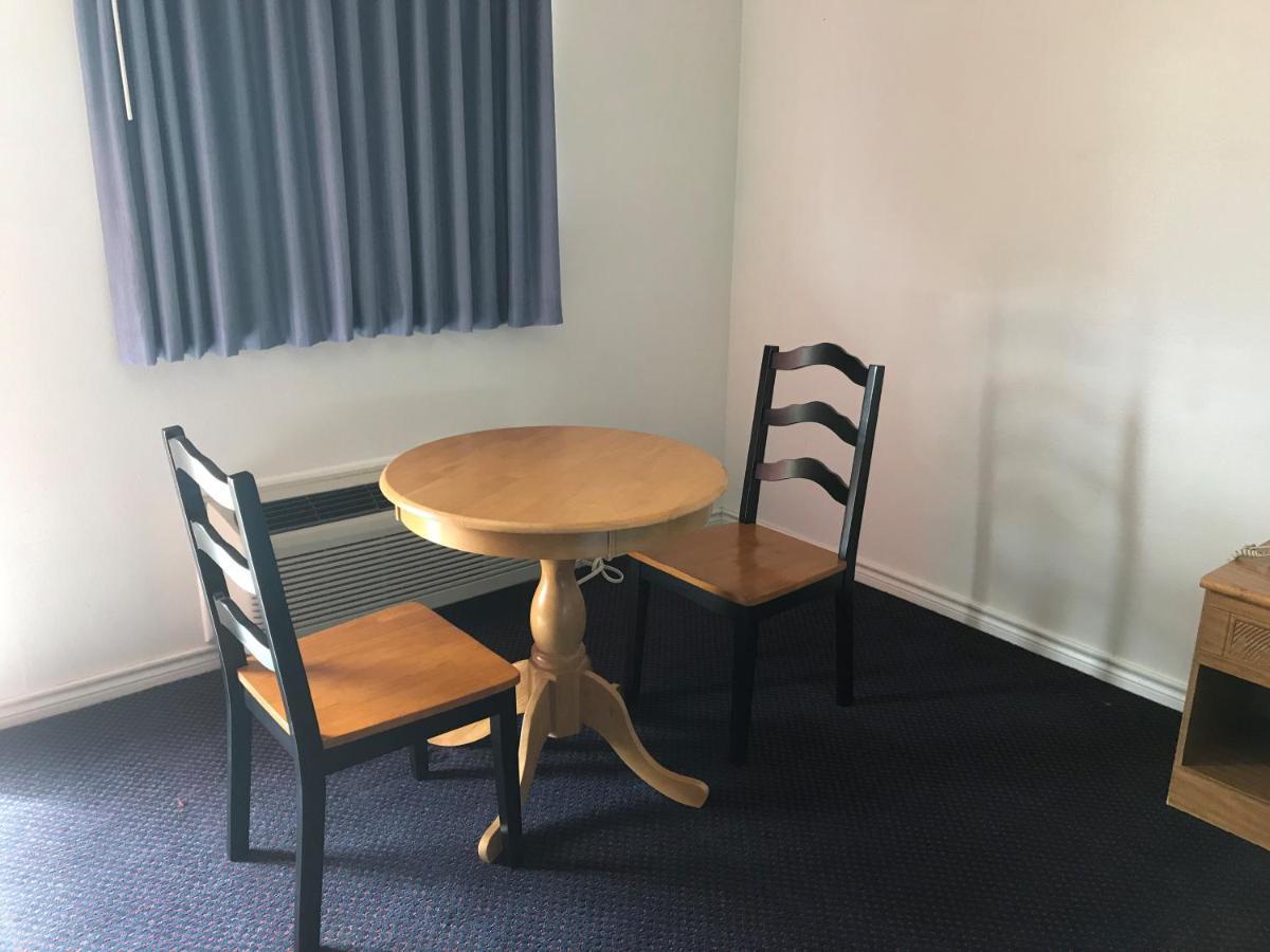 Luxury Inn George West Zewnętrze zdjęcie